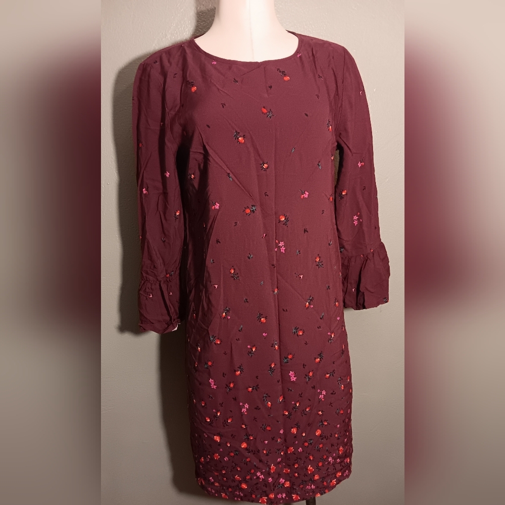 Elegant Burgundy Floral Dress